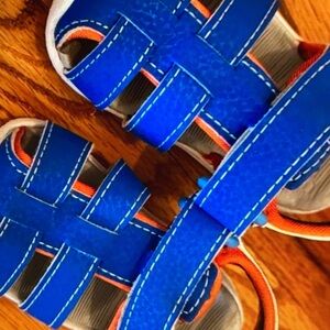 Kids floral print cute strappy shoes